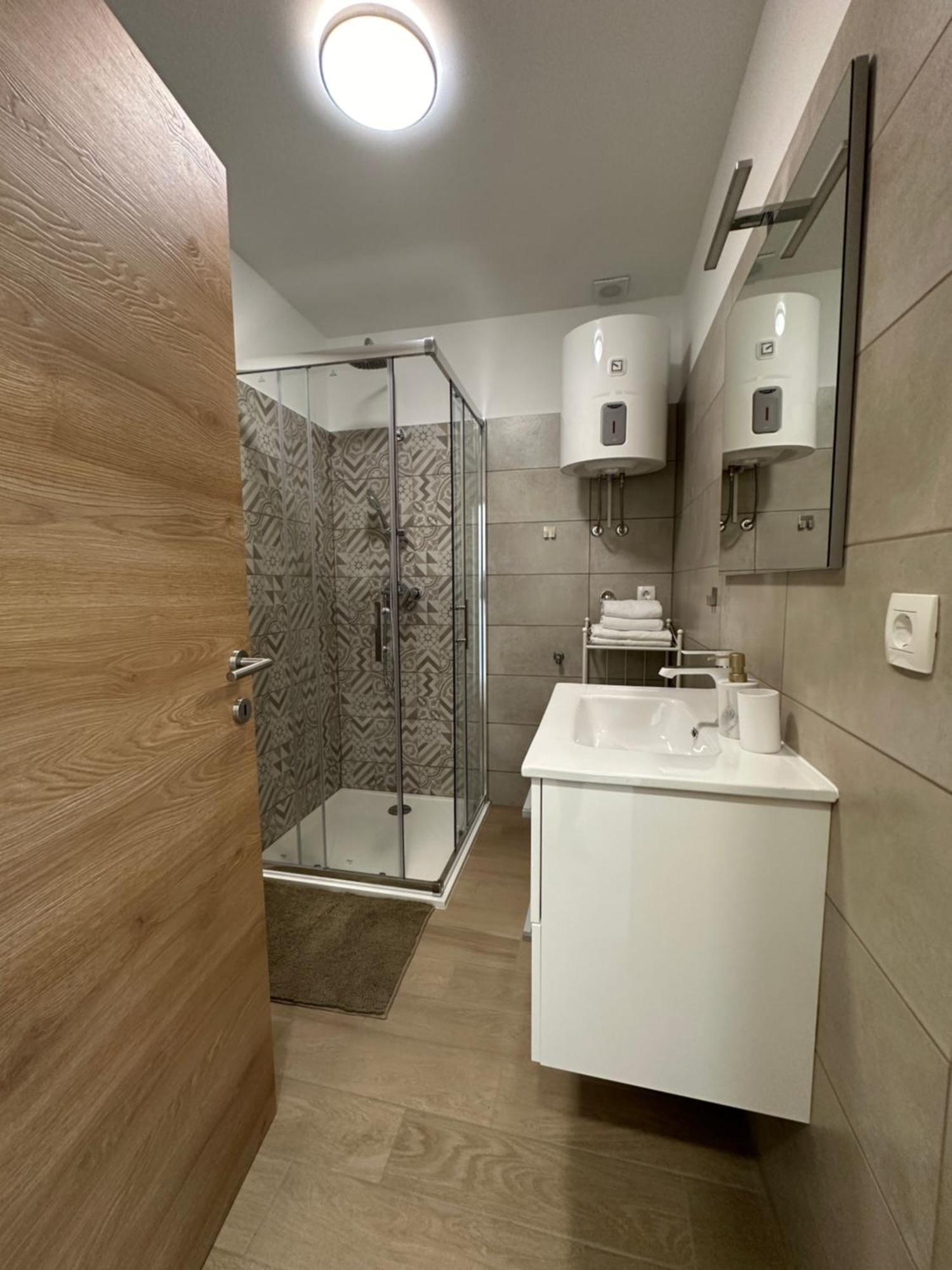 סנג' Apartmani "Mnm", Senj מראה חיצוני תמונה
