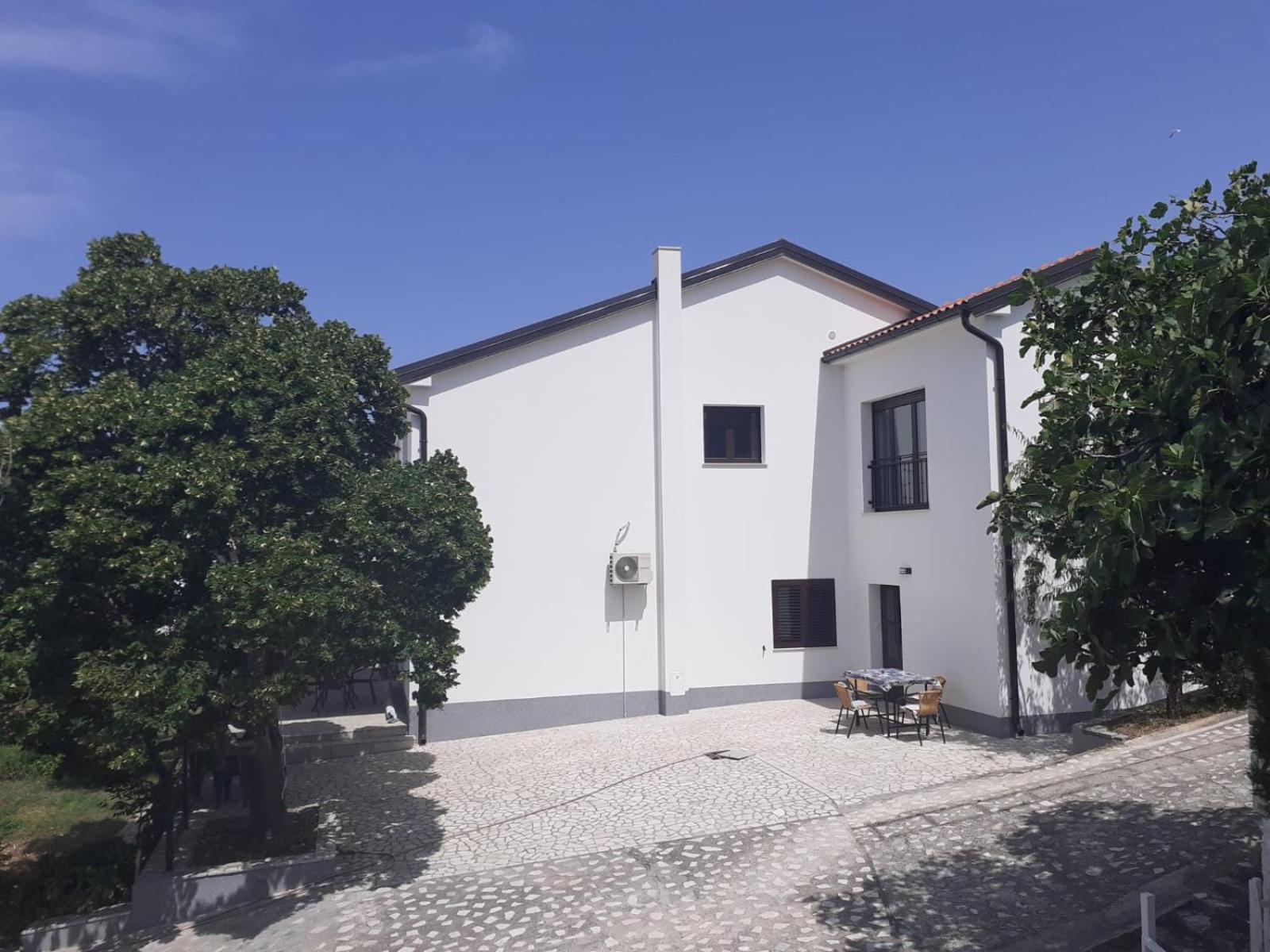 סנג' Apartmani "Mnm", Senj מראה חיצוני תמונה
