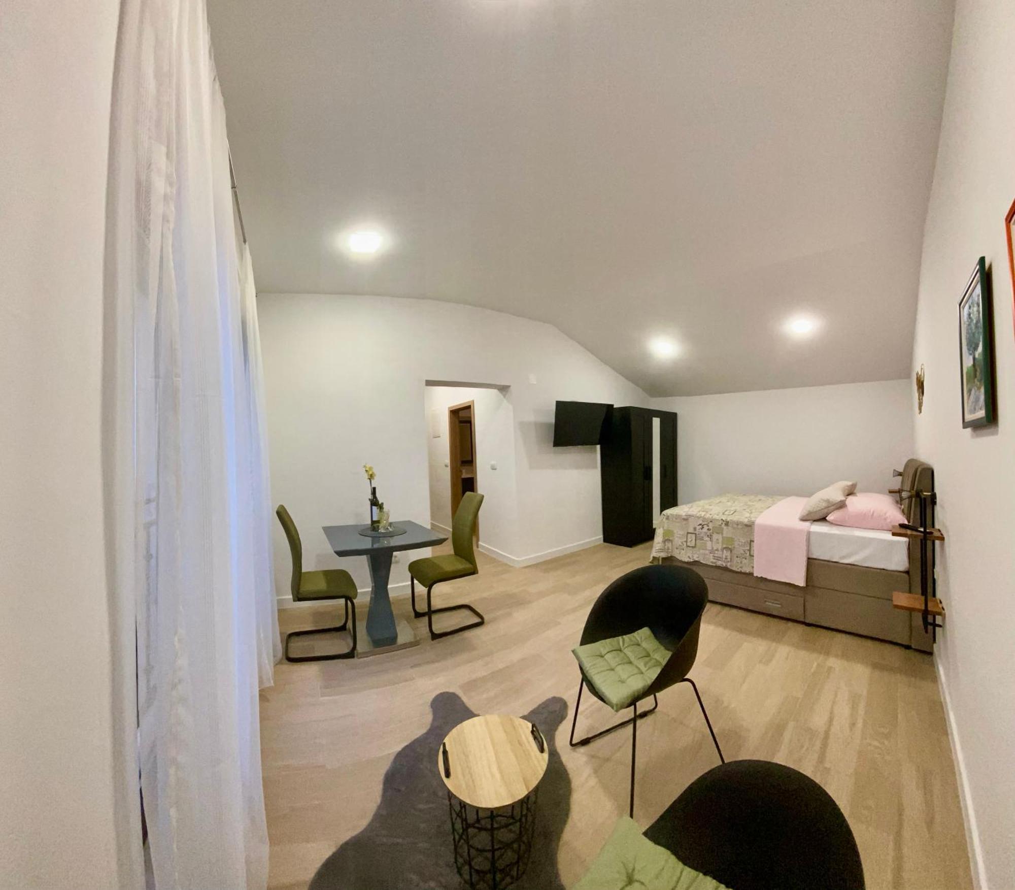 סנג' Apartmani "Mnm", Senj חדר תמונה